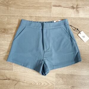 NWT Clean Girl Gray Sincerely Jules Trouser Shorts Size Medium Small